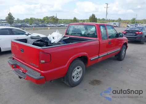 2001 Chevrolet S-10 Ls z USA, uszkodzony, nr VIN 1GCDT19WX18243615